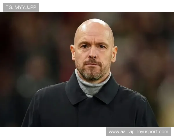 曼联的失利:滕哈格的换人调整引争议,滕哈格执教风格